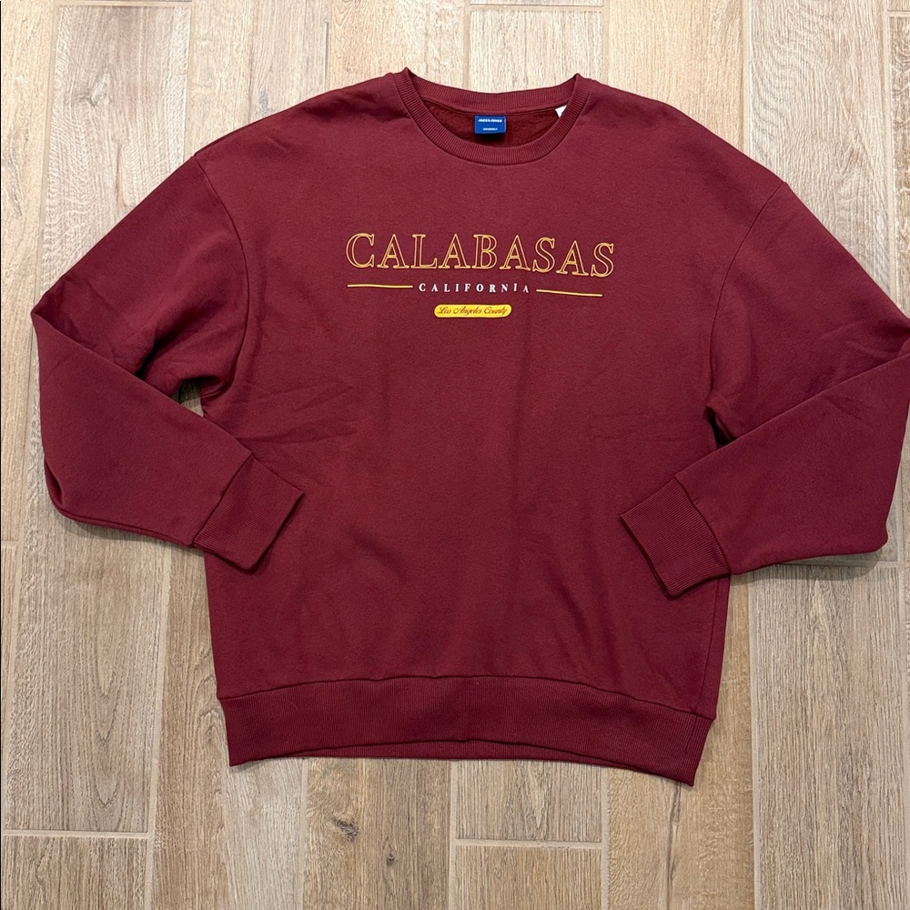 Jack & Jones oversized sweatshirt with Calabasas burgundy Size Large NWT